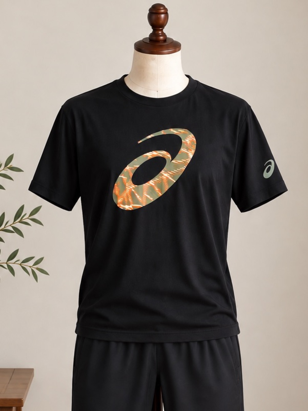ASICS Black Graphic Logo T-Shirt Large Running Gym Gorpcore Streetwear